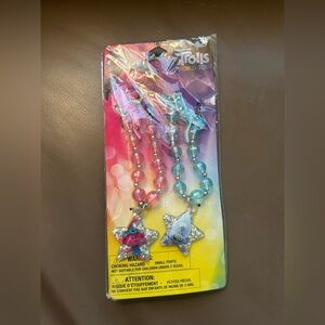 Trolls World Tour beaded necklaces 2 in package 🧌💕⭐️💙